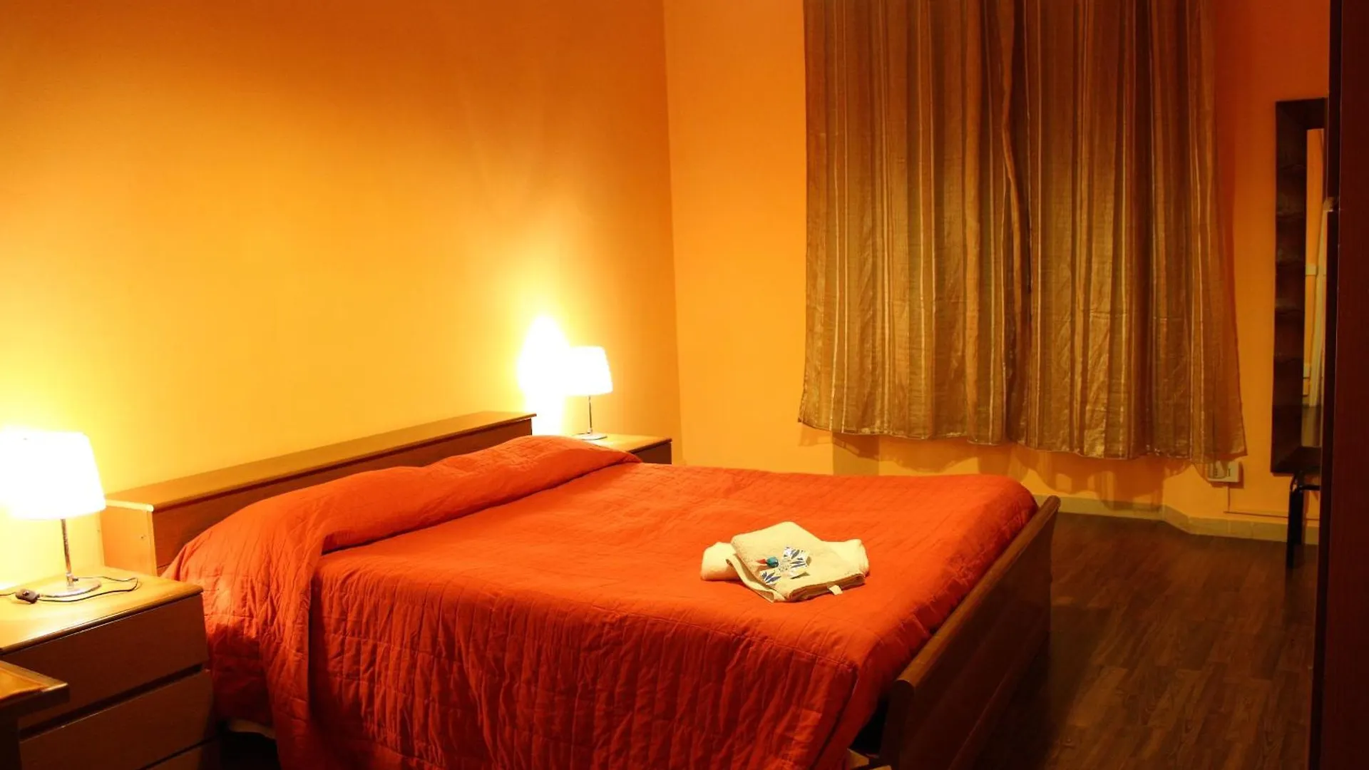 A Due Passi Dal Treno Apartment Pisa 0*,