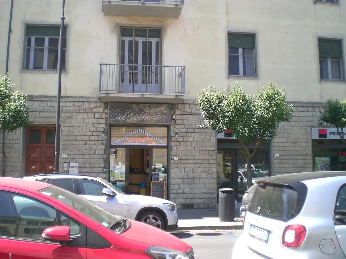 A Due Passi Dal Treno Apartment Pisa 0*,